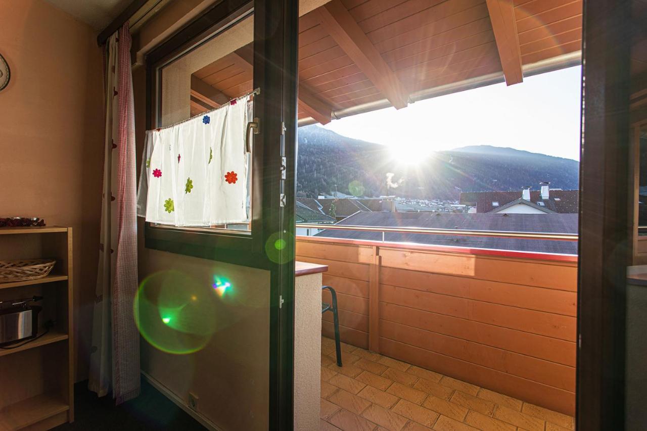 Family-Appartements Innsbruck Exterior photo